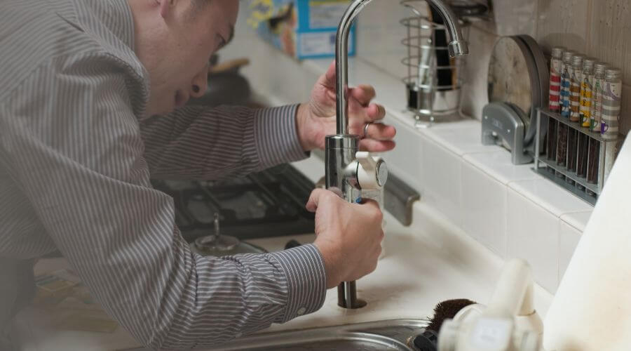 Professional tankless water heater installation in Saint Elizabeth, MO